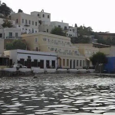 Tassos Ii Appartamento Agia Marina (Leros)