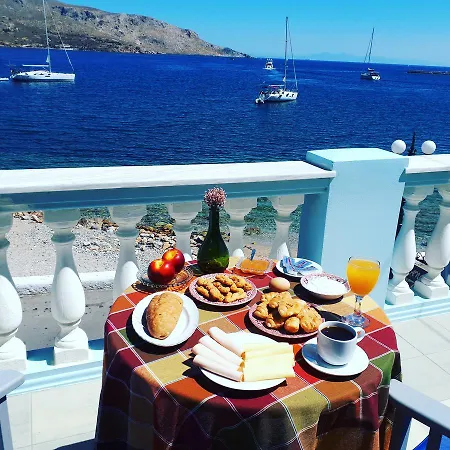 Giannis & Family * Agia Marina (Leros)